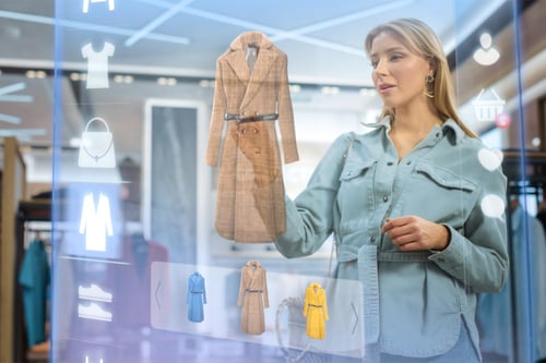 sol-lookcast-img-03-showroom-alt